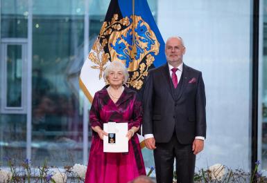 Ülle Višnevski presidendiga
